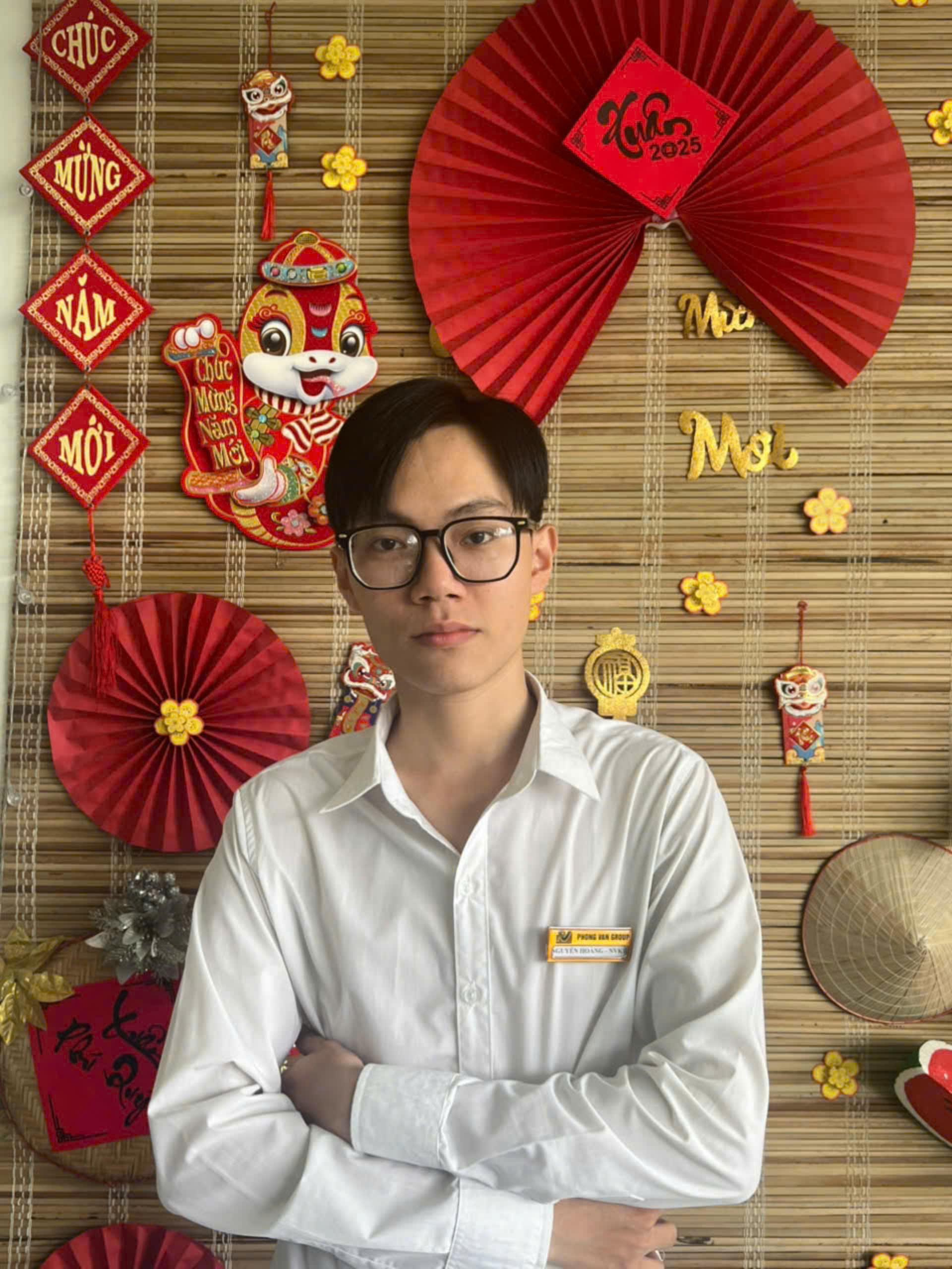NGUYỄN XUÂN HOÀNG