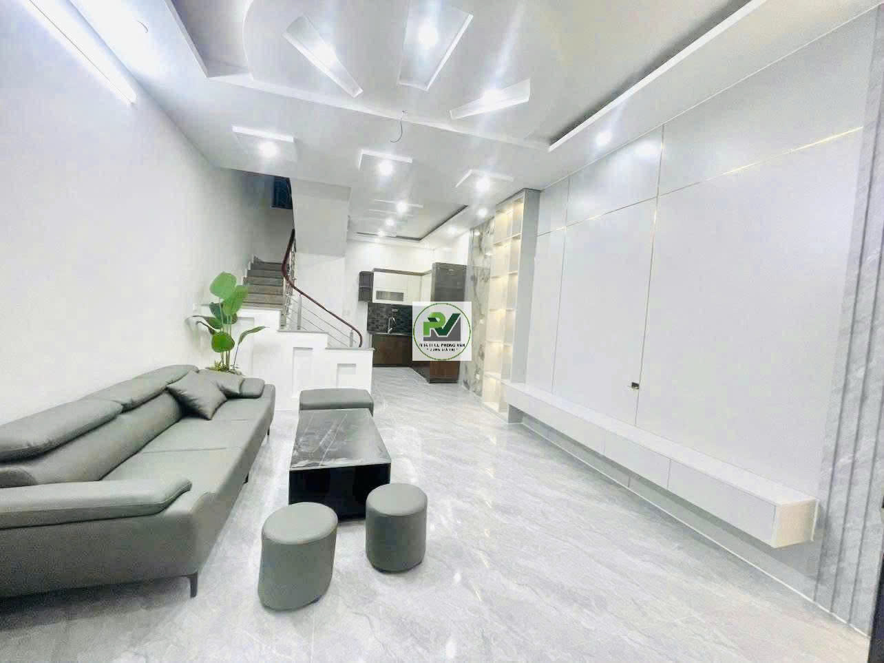 20.861248,106.7050087,17z